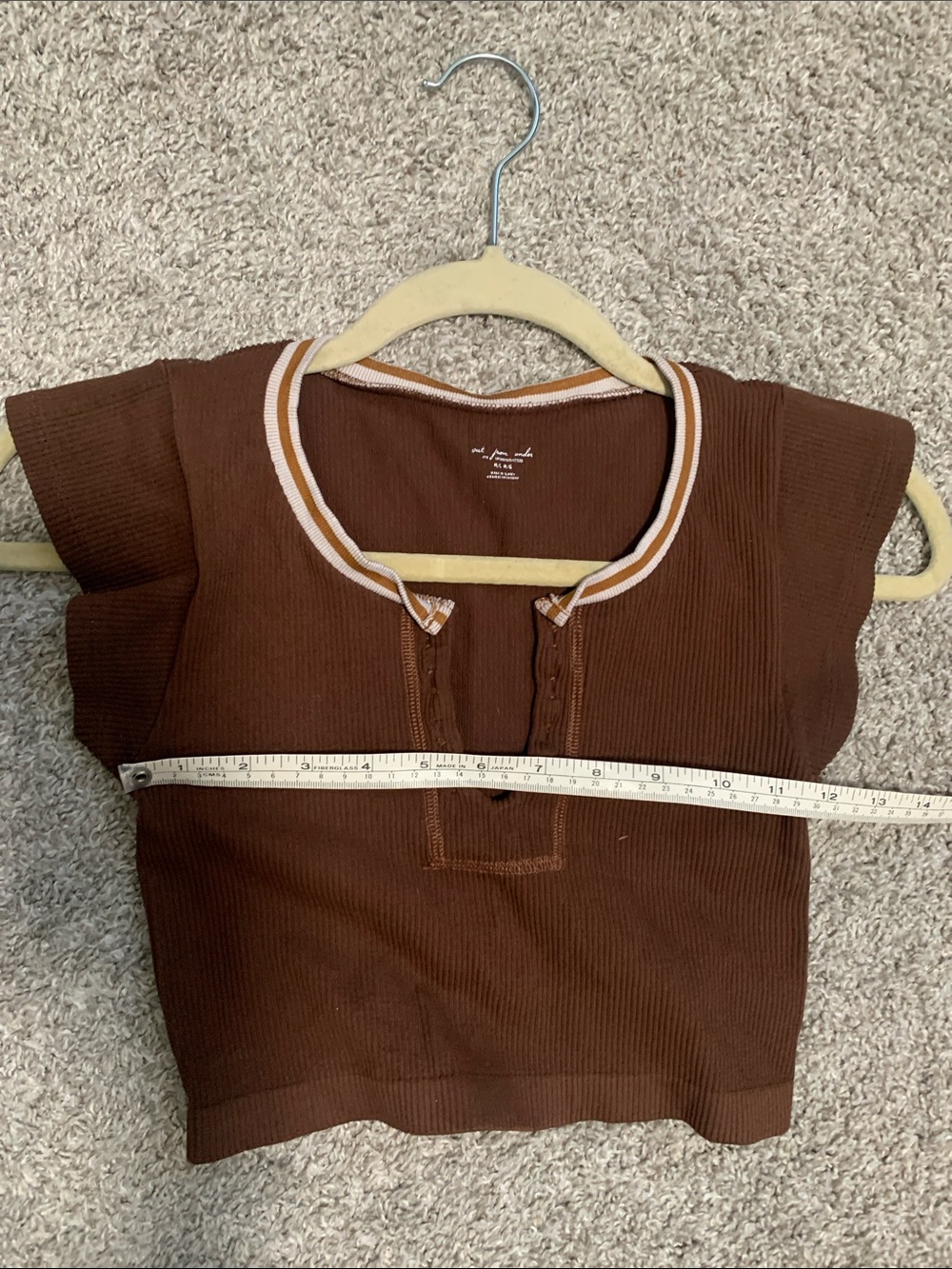 Urban Outfitters Go For Gold Brown Short Sleeve Ribbed Crop Top - Picture 7 of 8